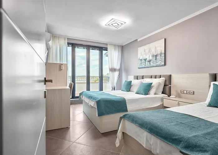 3bd Paradise With A Stunning View With Parking By Flat Mаnаger Nesebăr