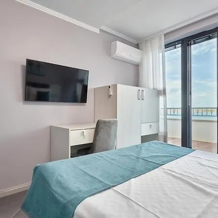 3bd Paradise With A Stunning View With Parking By Flat Mаnаger Nesebar